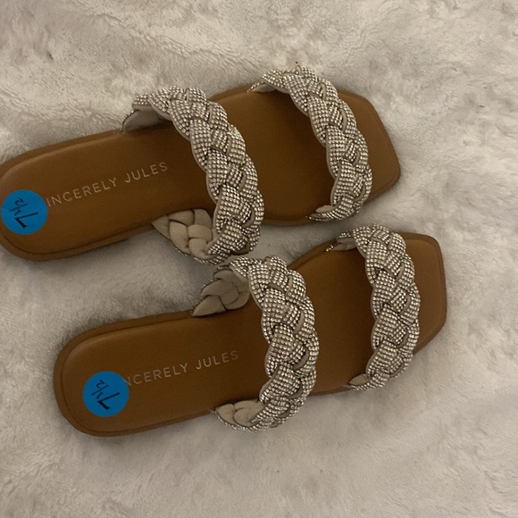 Sandals, brand-new size 7 1/2 not used - Picture 4 of 6